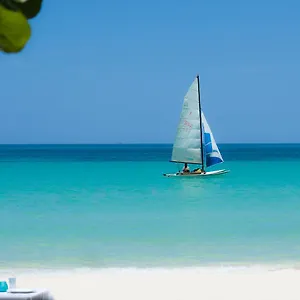 https://secrets-cabins-on-negril-beach.hotelsnegriljamaica.com