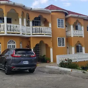  Apartment Wizzy Jamaica